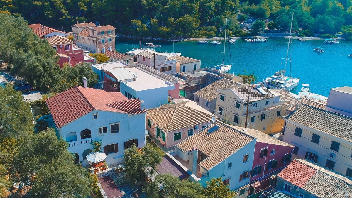 Gaios House | Villa Eleni: Gaios Waterfront House