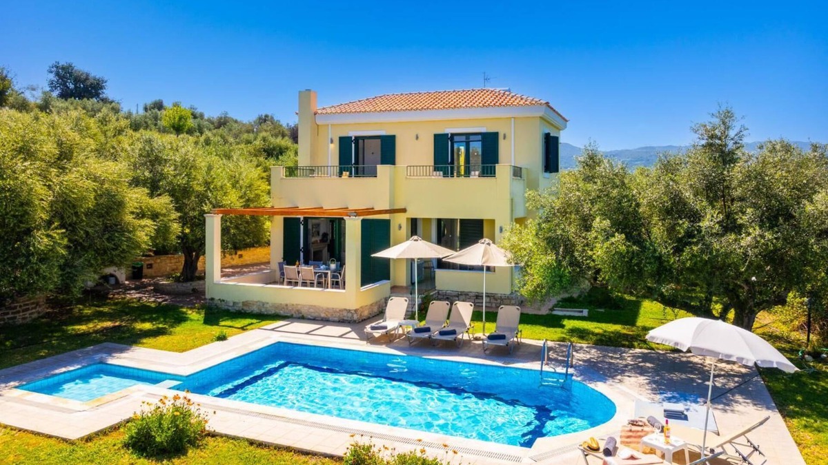 Pigianos Kampos Villa | Villa Eleni - Three Bedroom Villa, Sleeps 7