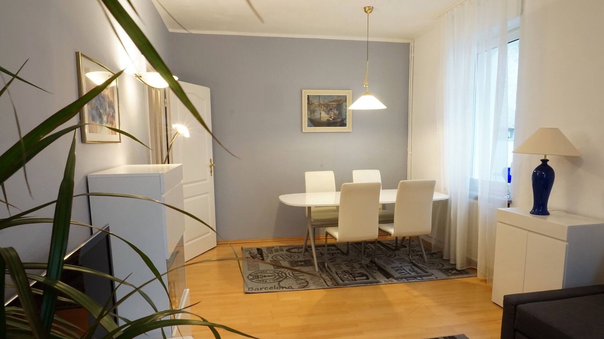 Hechtsheim House | Villa Elenor detached house with flair in the old center of Mainz Hechtsheim