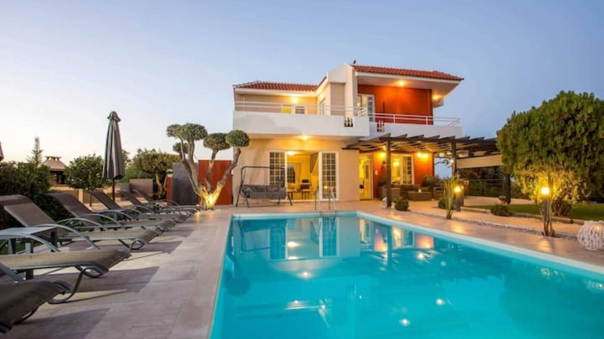 Kamiros Villa | Villa Eleonas with pool, stylish and homely-close to the beach
