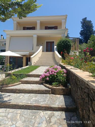 Limni Villa | Villa Elm