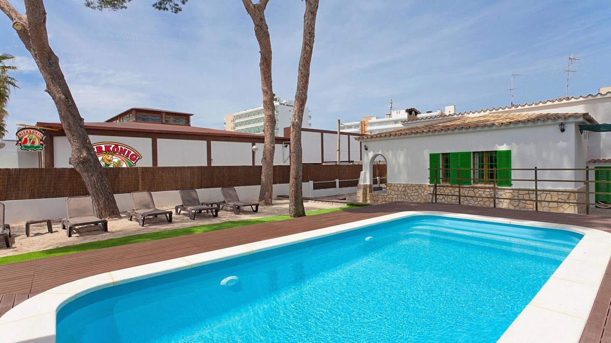 Les Meravelles Villa | Villa Els Pins - with private swimming pool