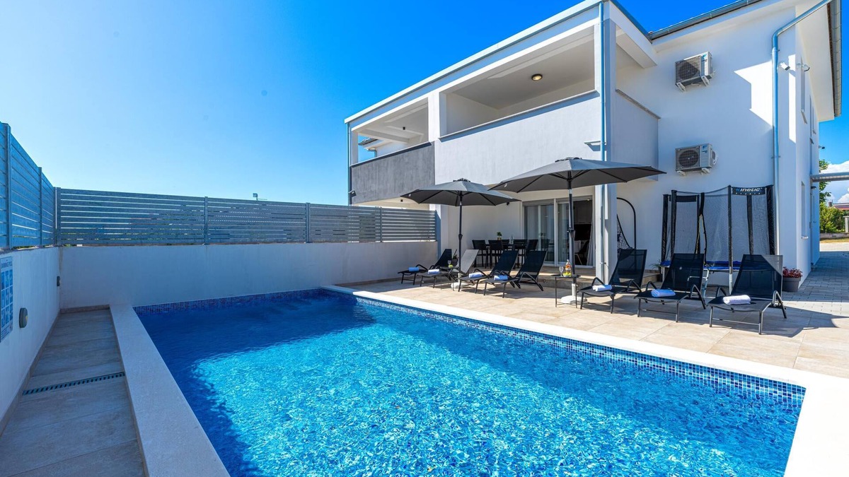 Sikici Villa | Villa Ema and Ana