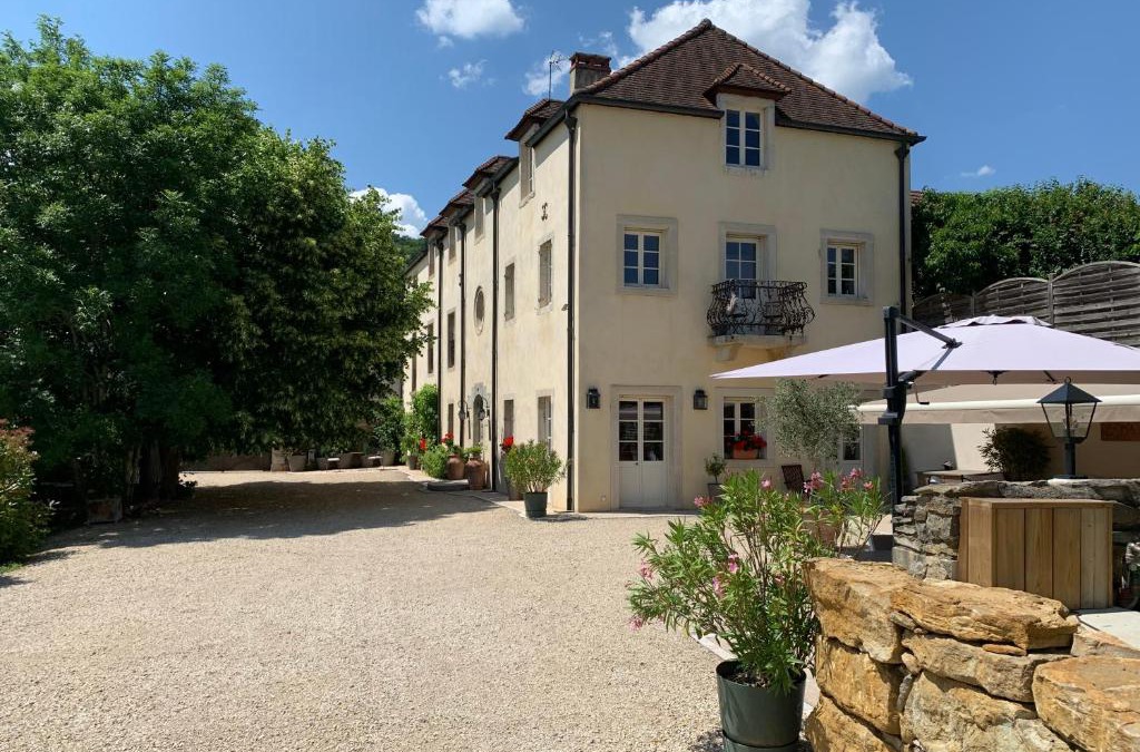 Mavilly-Mandelot Bed & Breakfast | Villa Emma