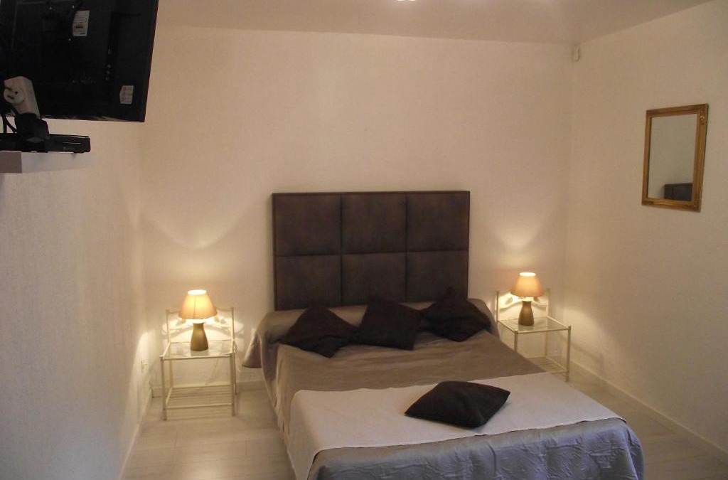 Santo-Pietro-di-Venaco Bed & Breakfast | Villa Emmony