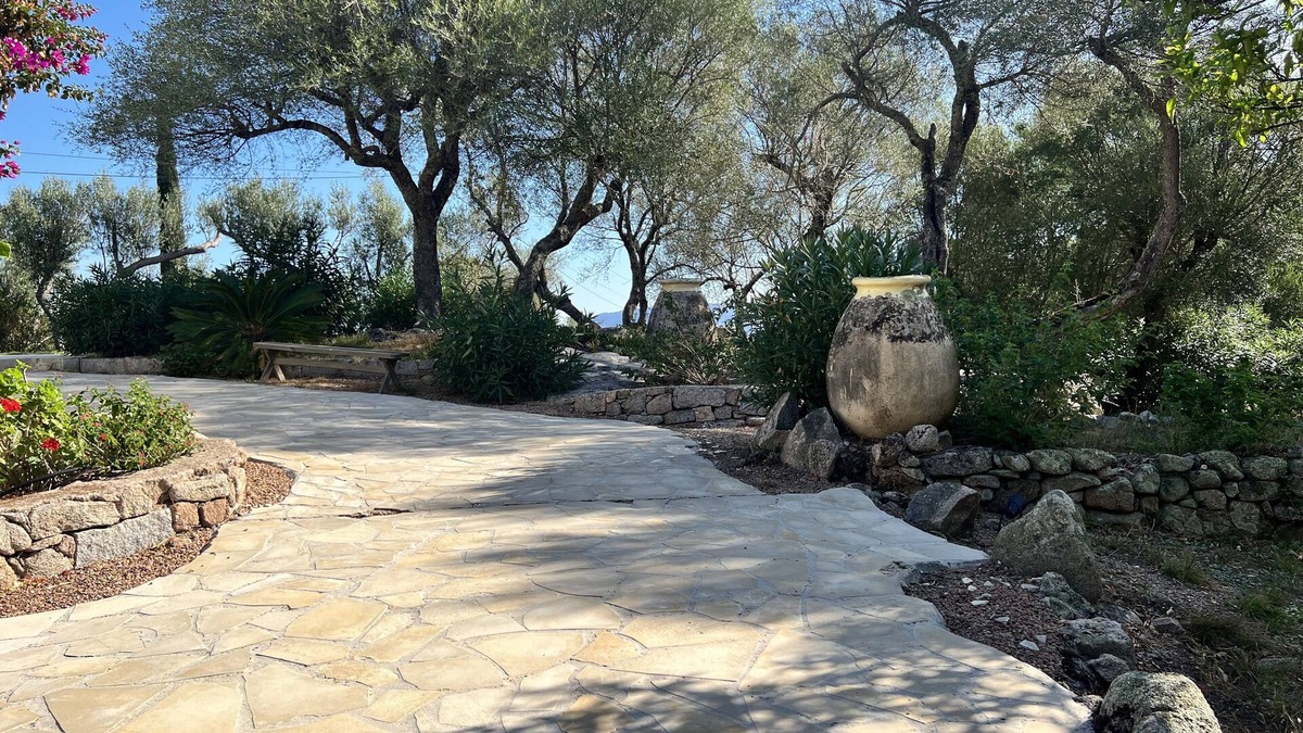 Porto-Vecchio House | Villa en Pierre au Calme Dans le Maquis