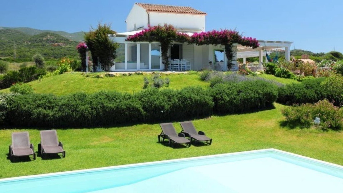 Badesi Villa | Villa Enga, with pool and sea view, an oasis in middle of vineyards and meadows