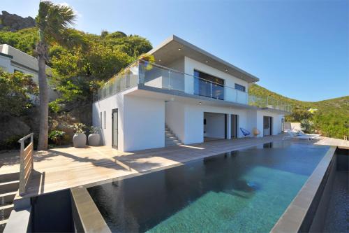 Morne Criquet Villa | Villa Eranos