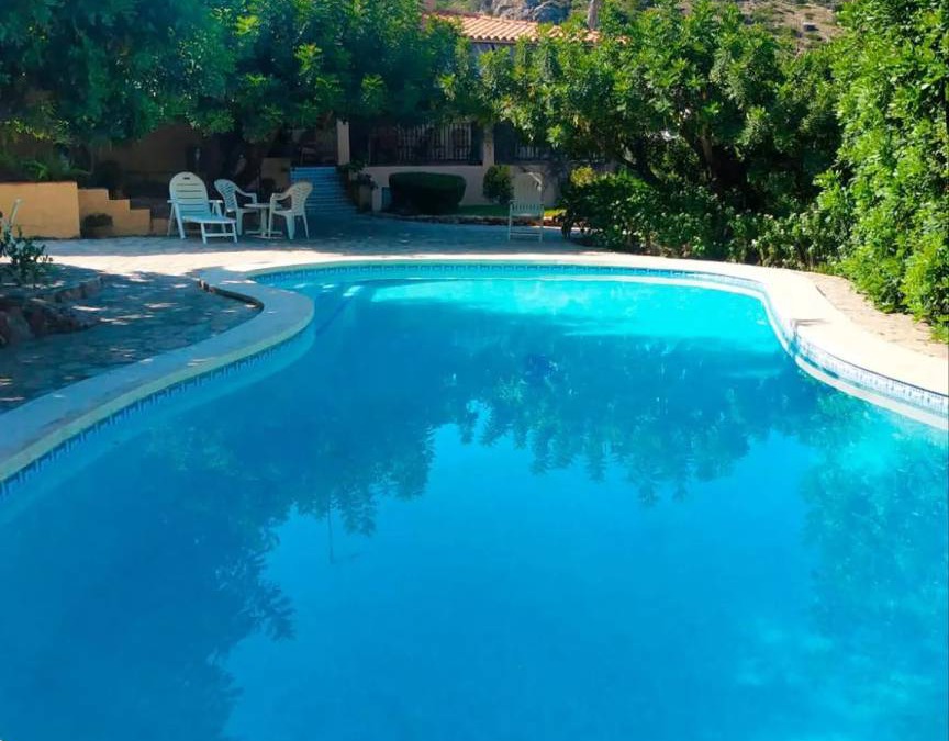 Castello de la Plana Villa | Villa ∙ 6 bedrooms ∙ 12 guests