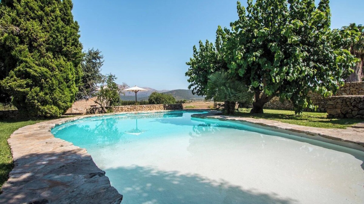 Buger Villa | Villa Es Rafal near Buger By home villas 360