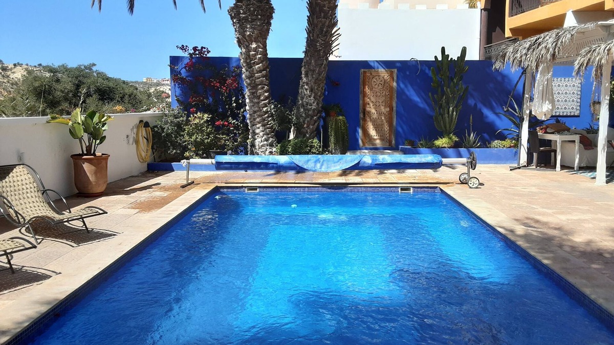 Tamrhakht House | VILLA ESCALE PARADIS with pool/10 pers/4 bedrooms/4 bathrooms/garage.