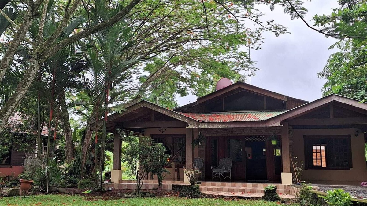 Alegria Cottage | Villa Esmeralda House