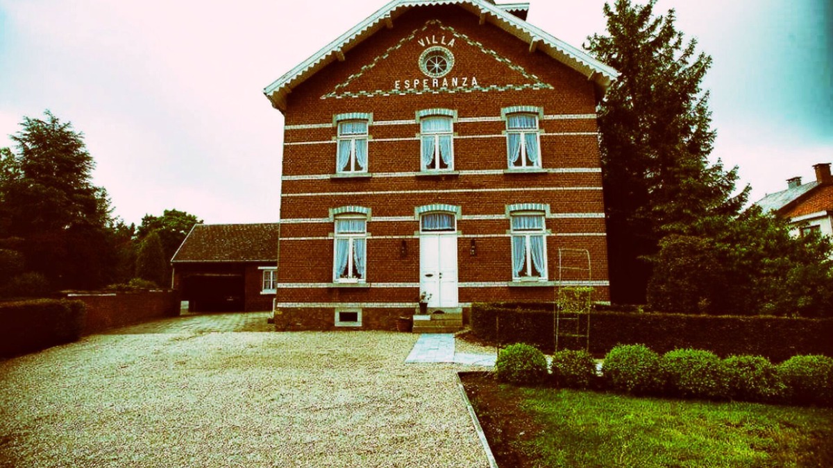 Tongeren House | Villa Esperanza