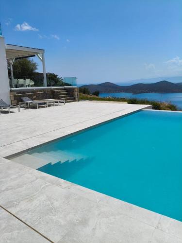 Elounda Villa | Villa Estée, luxury villa with private infinity pool and jacuzzi