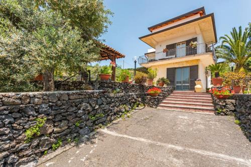 Mascali Villa | Villa Etna Maison