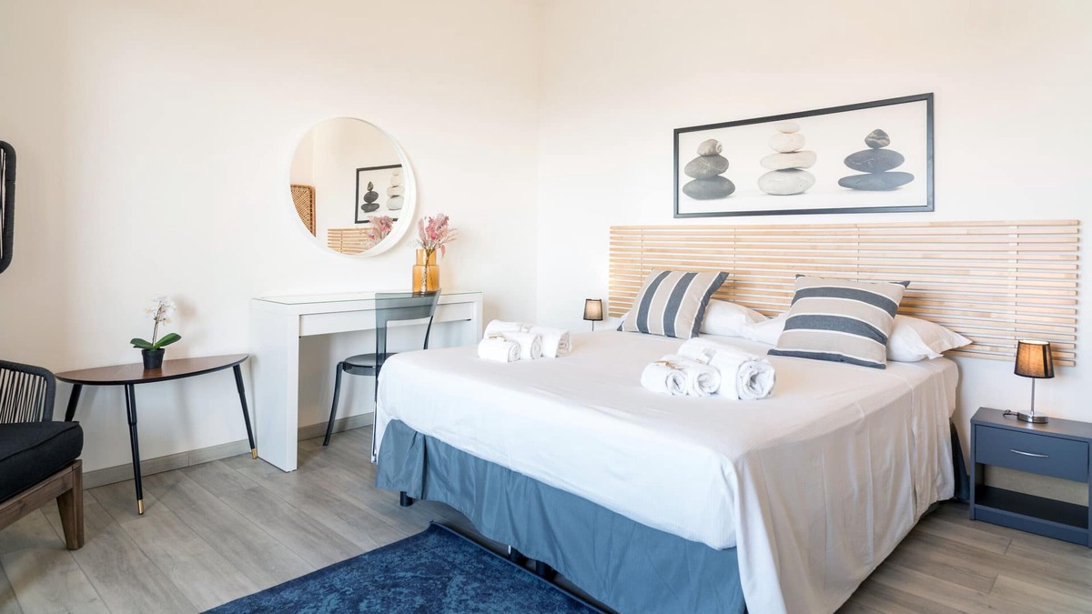 Gravina di Catania Villa | Villa 'Etna Relax' with Sea View, Balcony, Garden & Wi-Fi
