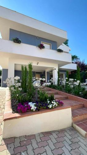 Giuliano Teatino Villa | Villa Ettore