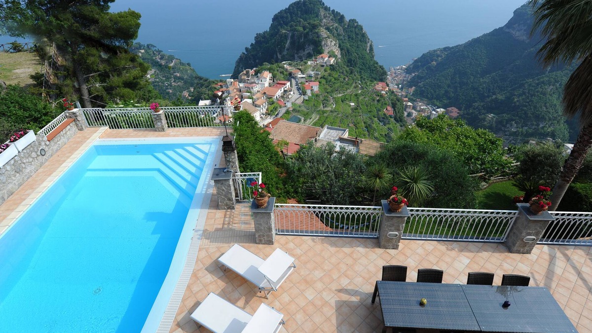 Pogerola Villa | Villa Eustachio beautiful villa on the Amalfi coast