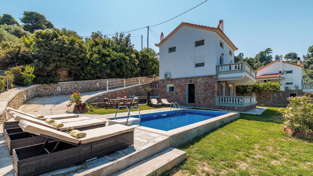 Stafylos House | Villa Eva Skopelos