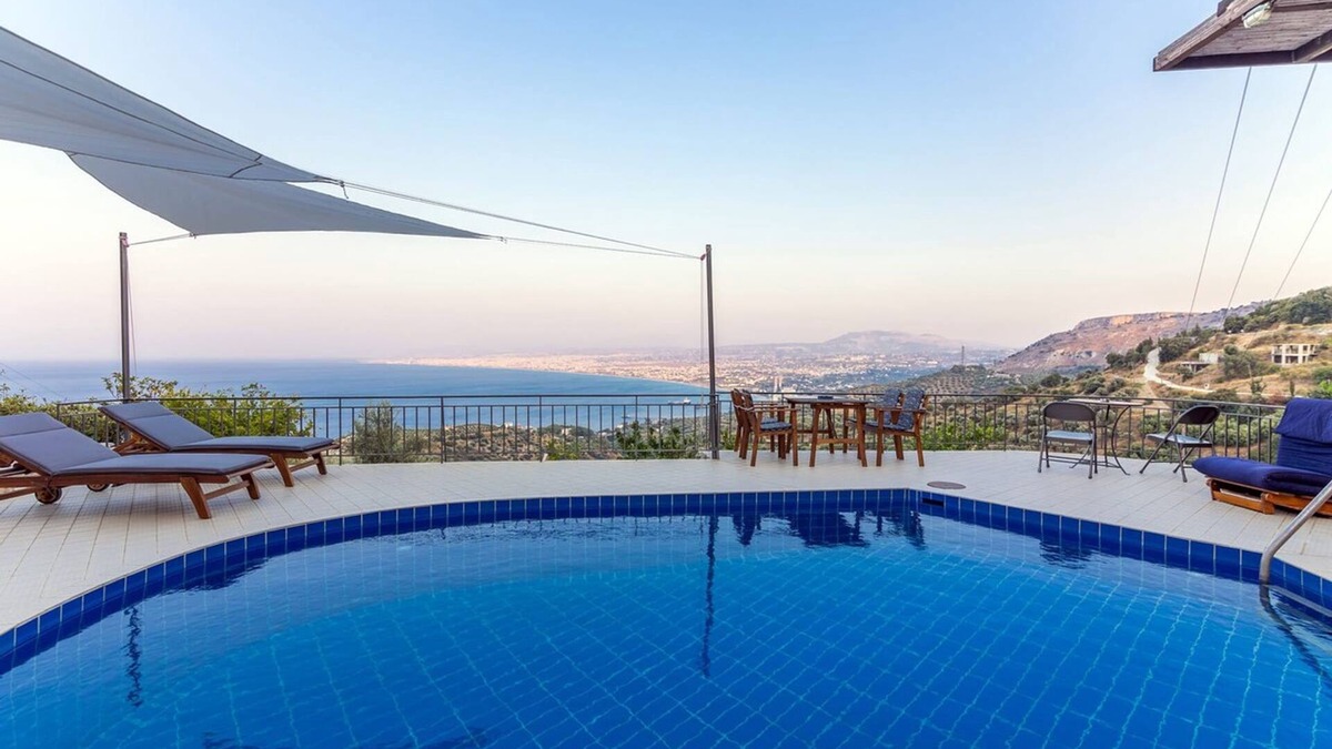 Linoperamata Villa | Villa Evakri with Private Swimming Pool & BBQ