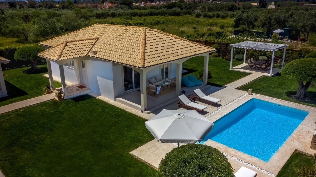 Melikia Villa | Villa Evanna Offers You The Luxury And Peace That You Deserve!