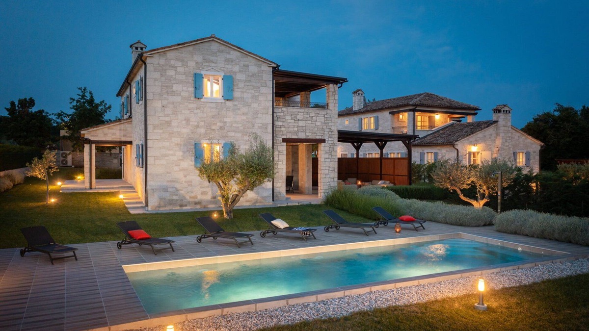 Mofardini Villa | Villa Exuma with Pool II