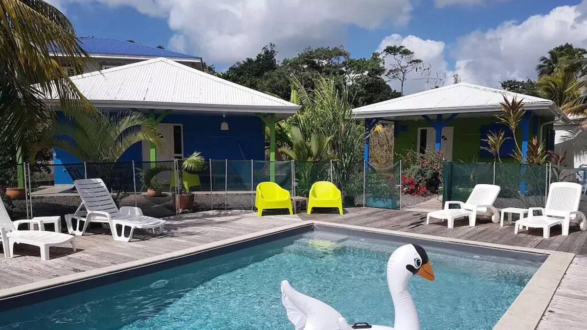 Ducos House | Villa F2 in the center of the island, with pool and garden, quiet area