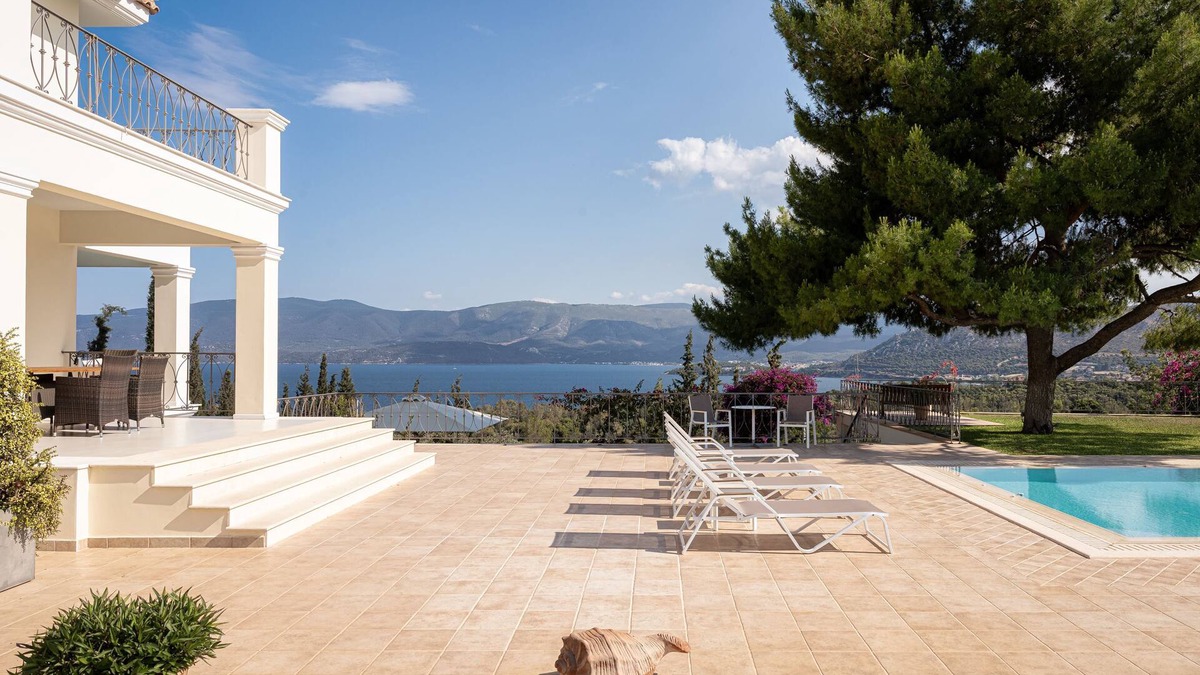 Isthmia Villa | Villa Fantasia Isthmia