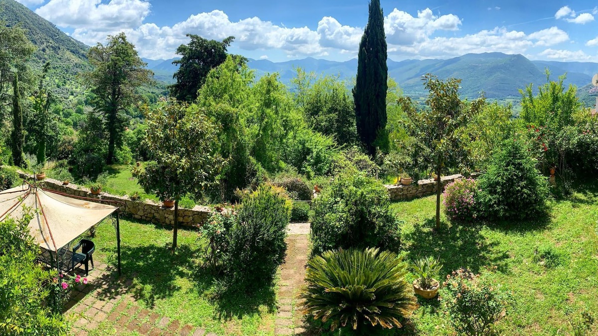 Giuliano di Roma Villa | Villa Felici in Giuliano di Roma