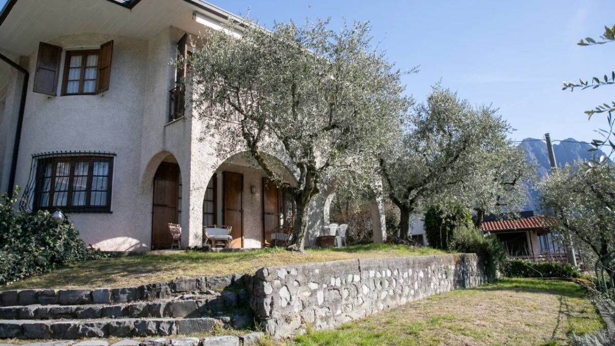 Zorzino Villa | Villa Flavia. .