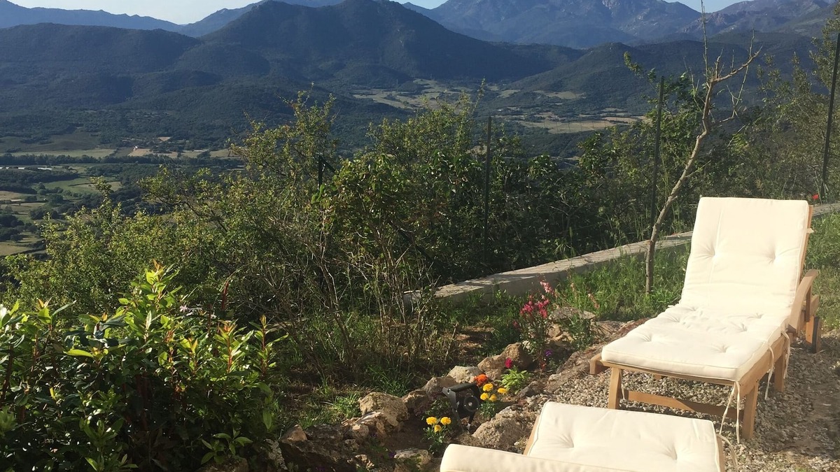 Sartene Apartment | villa floor with magnificent views (15 min from the beaches)