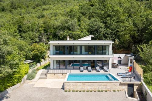 Tulisevica Villa | Villa Floris