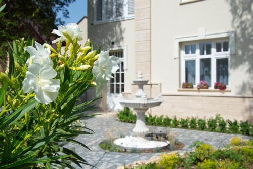Balatonfured Apartment | Villa Fontana