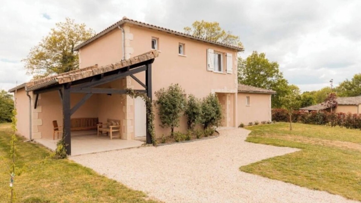 Vasles House | Villa for 8 people, bright, modern and comfortable