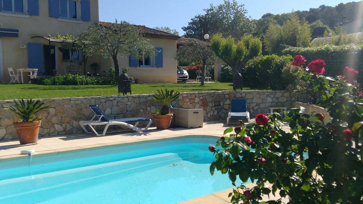 Les Baraques House | Villa for 8-private pool-4 air-conditioned bedrooms-2 bathrooms- GOLF 3mn away