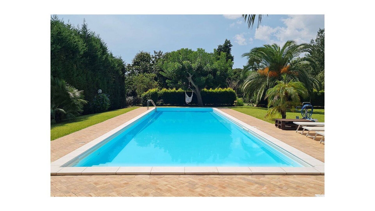 Aci Sant'Antonio Villa | Villa for 6 People with private pool