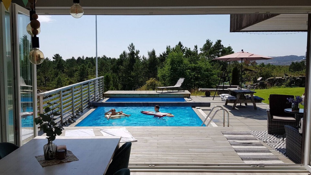 Steinsland Villa | Villa for rent in Landet with Pool, and sauna.