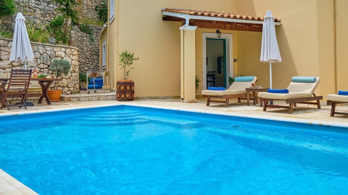 Apraos Villa | Villa Fotini with private heated pool Imerolia Kassiopi