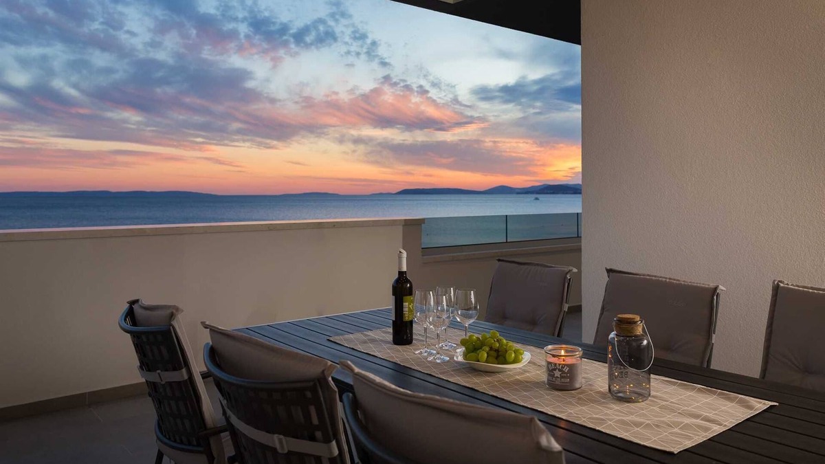 Podstrana Apartment | Villa Four Brothers - Luxury Penthouse Suite