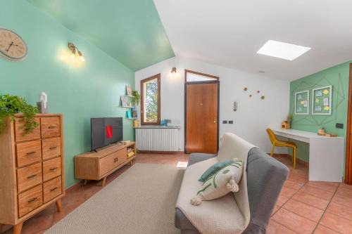 Cadorago Apartment | Villa Frida, New Apartment Como&Milano