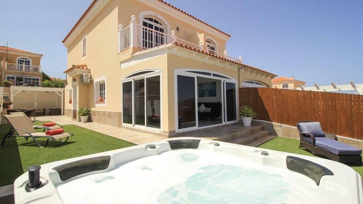Caleta de Fuste Villa | Villa Fuerte BAY VIEW is waiting for you !