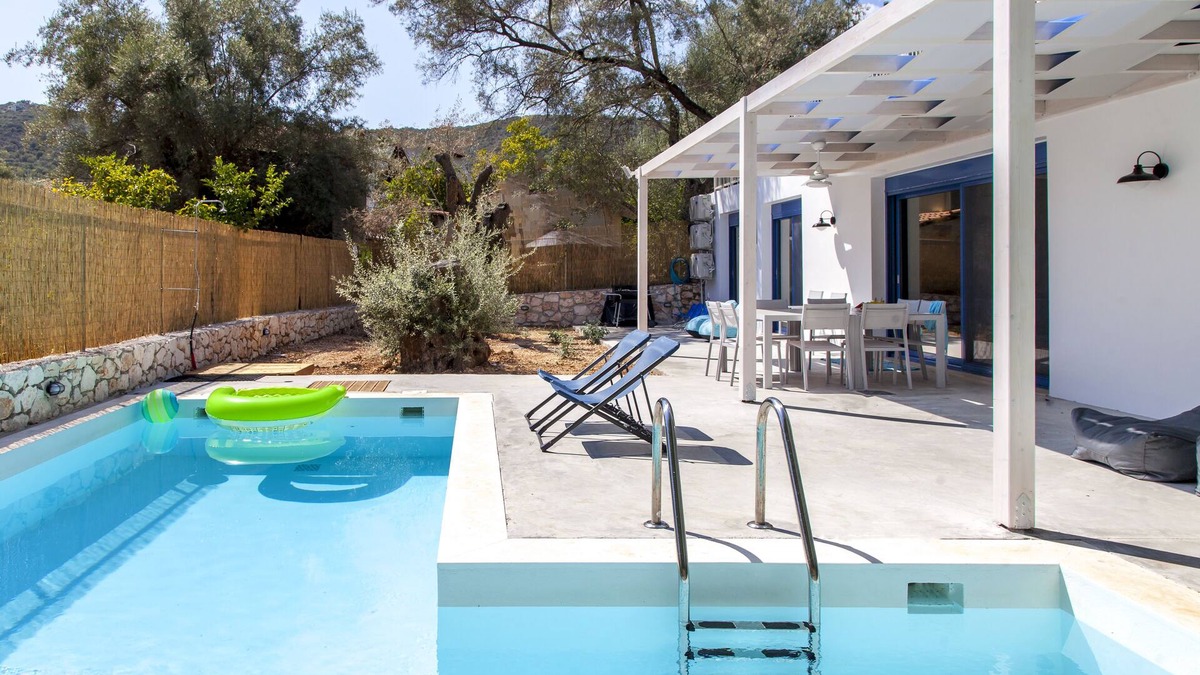 Mikros Gialos Villa | Villa Galini With a Private Pool Ideal For Families - 3 min Walk to the Beach