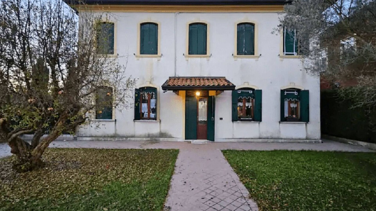 Oriago Apartment | "Villa Gardenia" in Mira on the Brenta Riviera