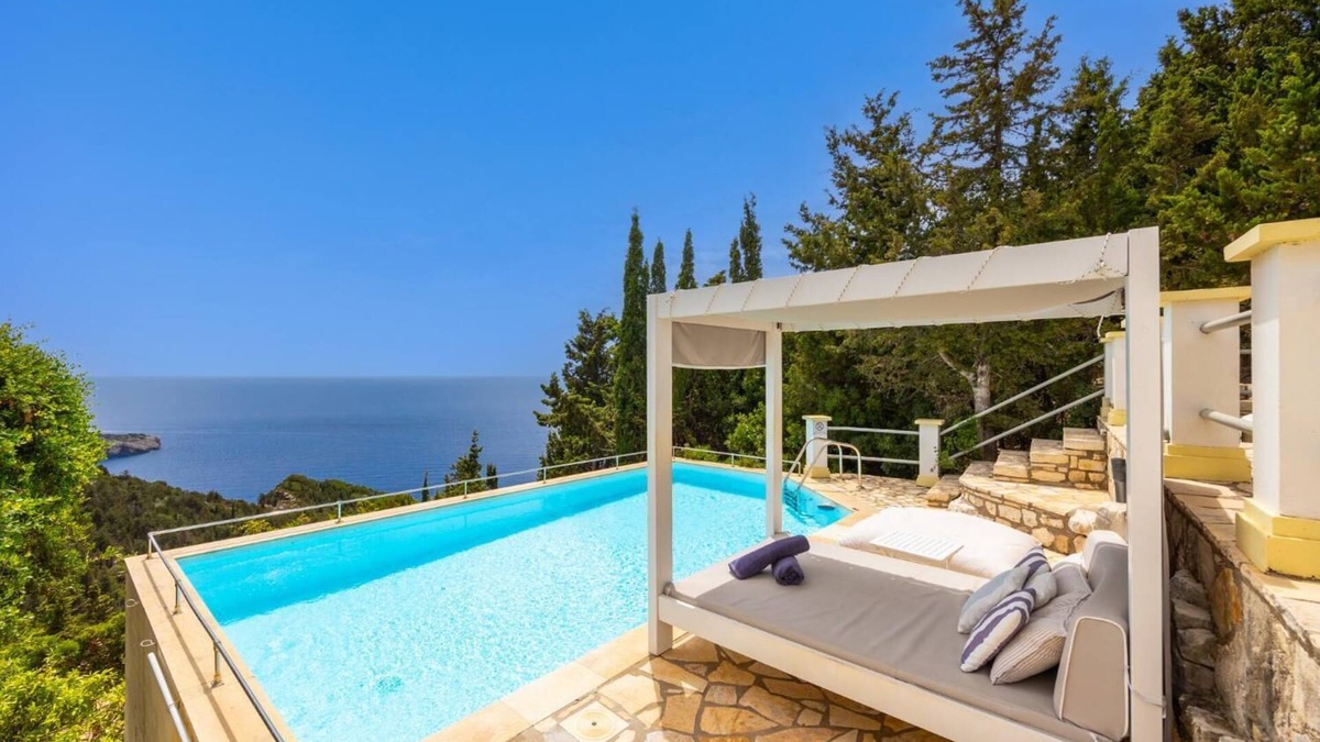 Paxos Villa | Villa Gardenia - One Bedroom Villa, Sleeps 3