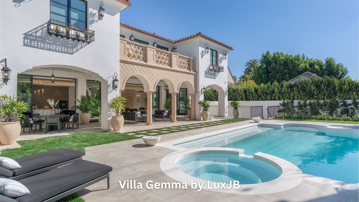 The Flats Villa | Villa Gemma by LuxJB 🏆 New Beverly Hills Flats Mansion 🏆 Steps from Rodeo Drive