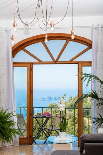 Montepertuso House | Villa genny and emily