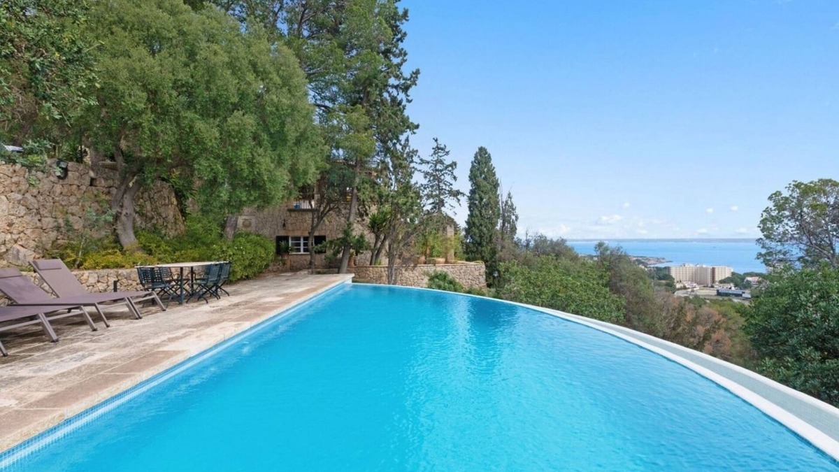 Genova Villa | Villa Genova