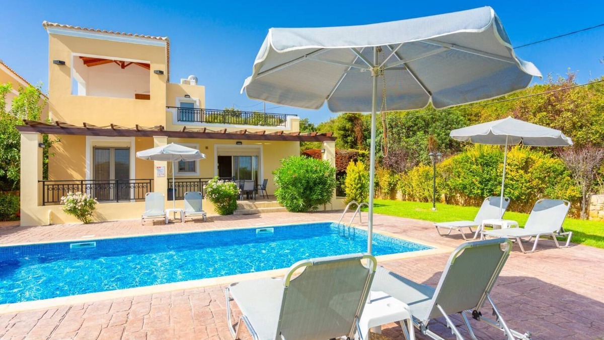 Gerani Villa | Villa Georgia - Three Bedroom Villa, Sleeps 6