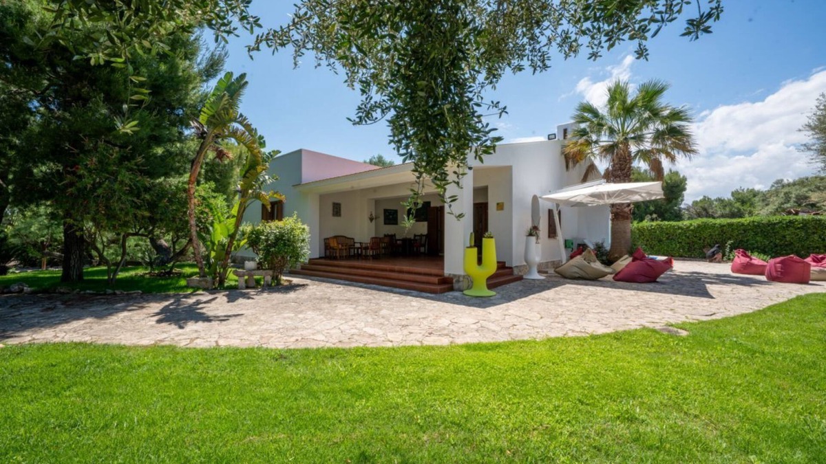 Rosa Marina Villa | Villa Giglio with Garden and Mini Pool by Rentbeat