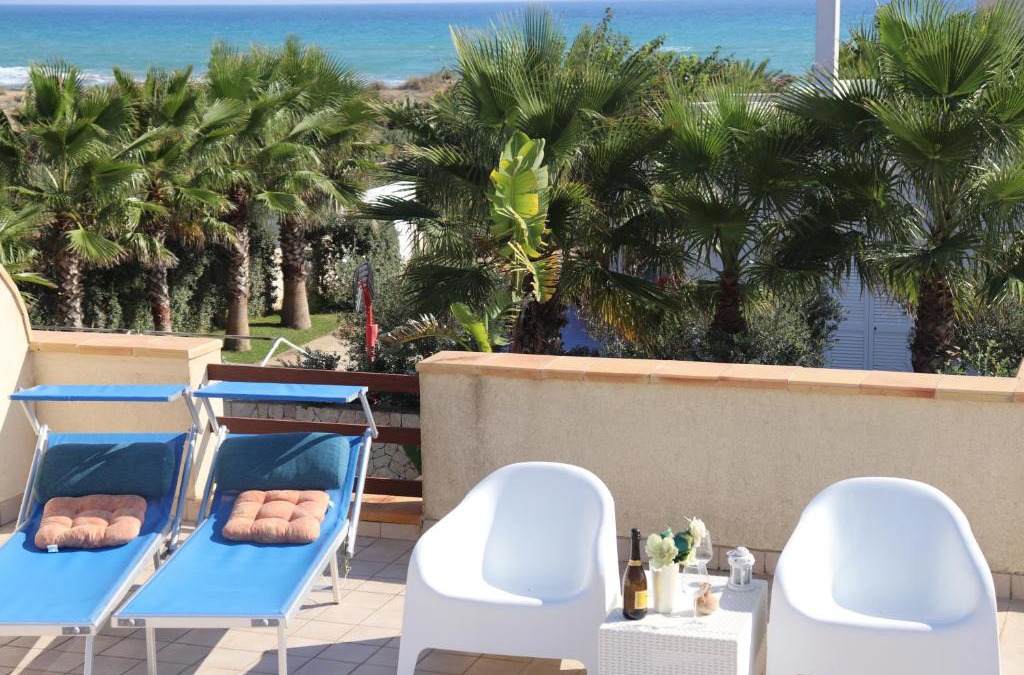 Tre Fontane Villa | VILLA GIOVY